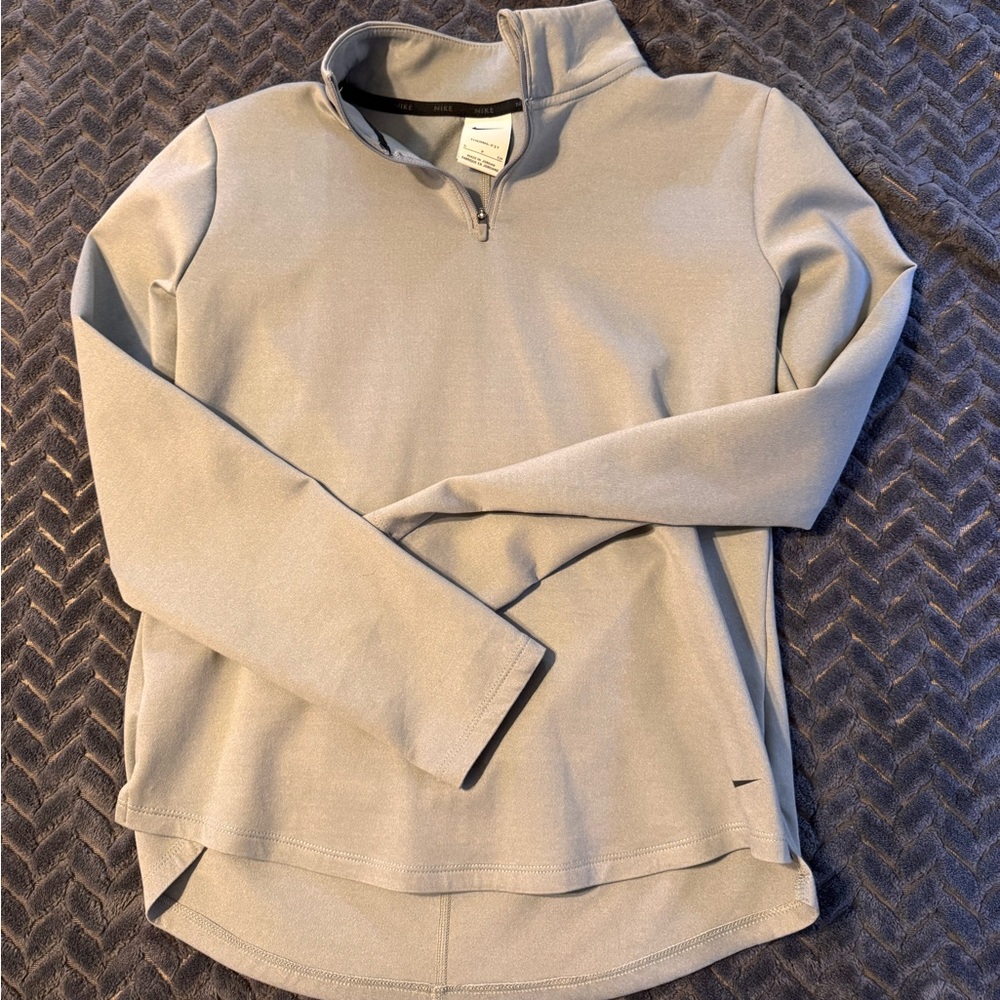 Nike Women’s Light Gray Half Zip-Up
